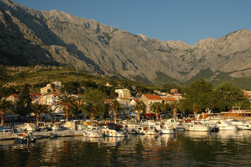 New Gallery Apartment With Beautiful View Baška Voda Екстериор снимка
