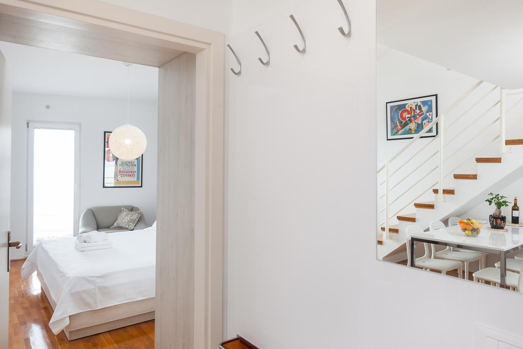 New Gallery Apartment With Beautiful View Baška Voda Екстериор снимка