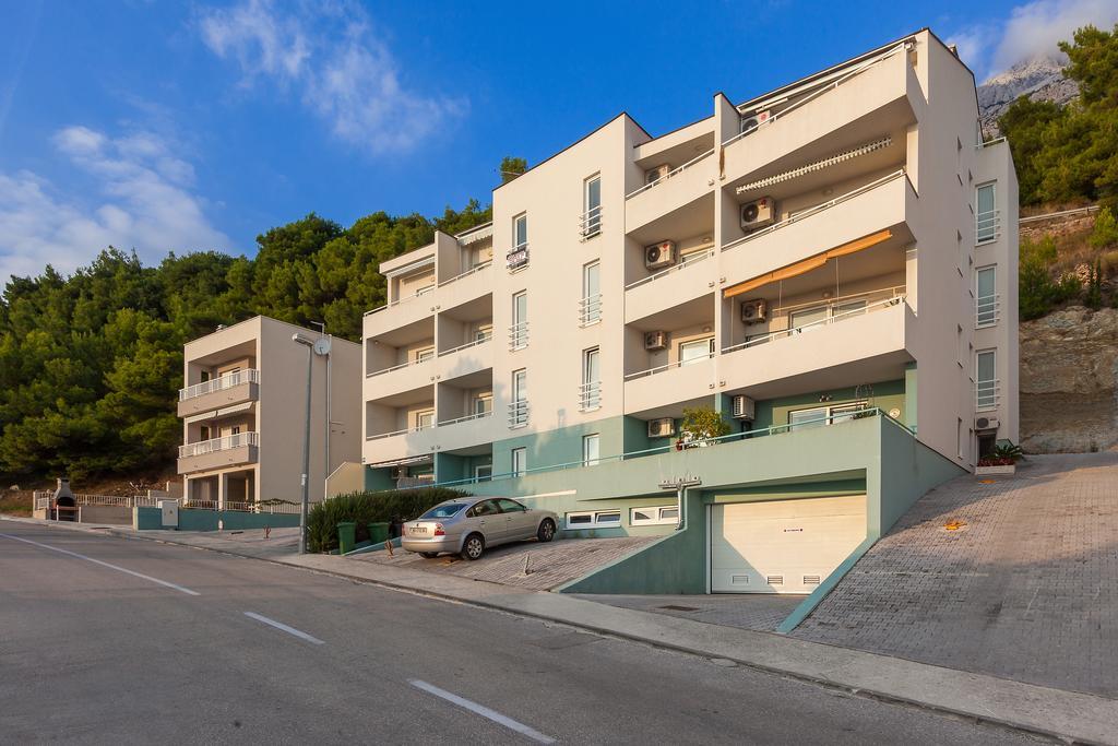 New Gallery Apartment With Beautiful View Baška Voda Екстериор снимка