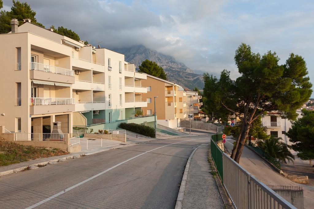 New Gallery Apartment With Beautiful View Baška Voda Екстериор снимка